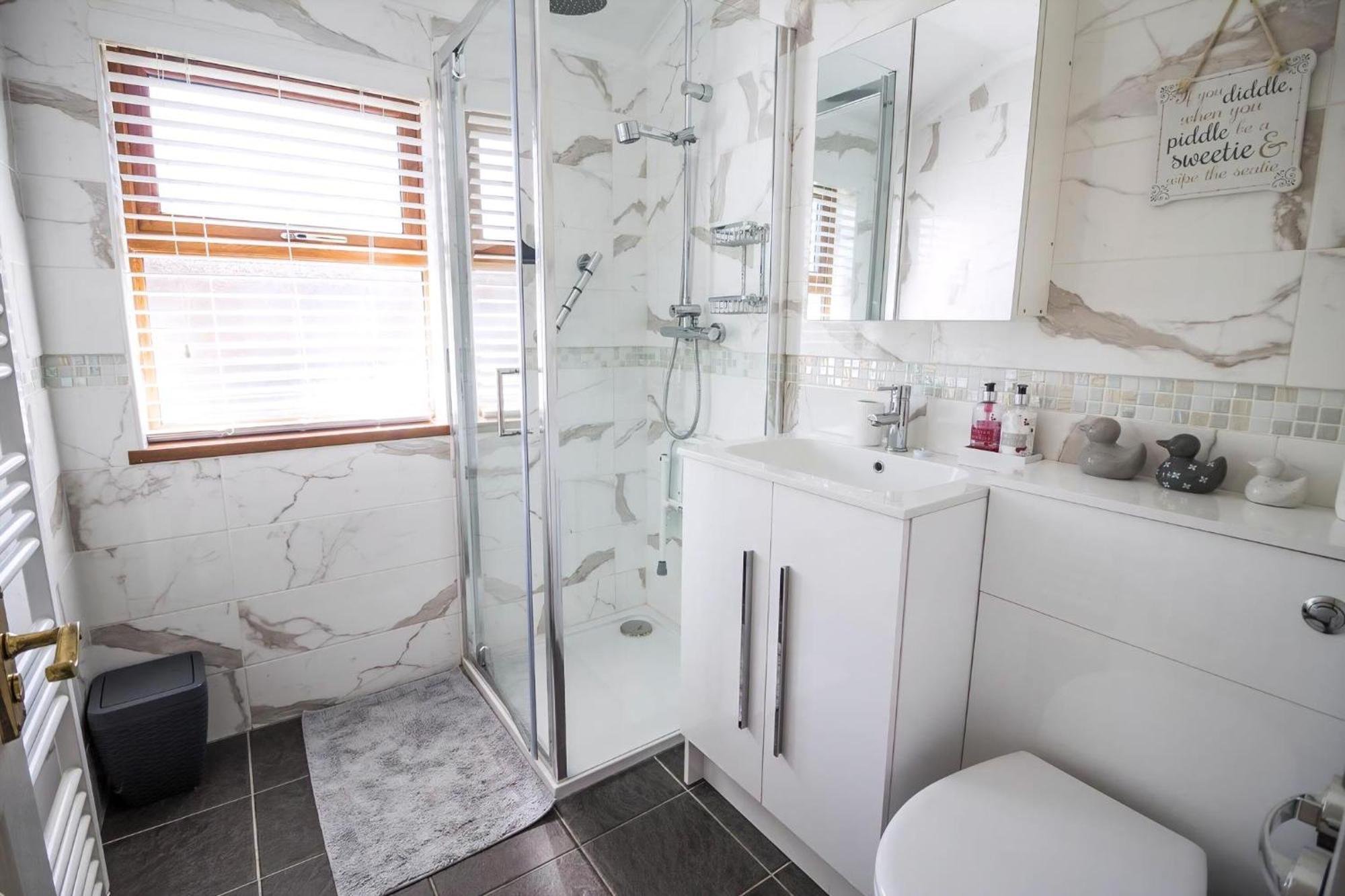 Stunning Lodge With Free Wifi For Hire At Carlton Meres In Suffolk Ref 60013M Саксмъндам Екстериор снимка
